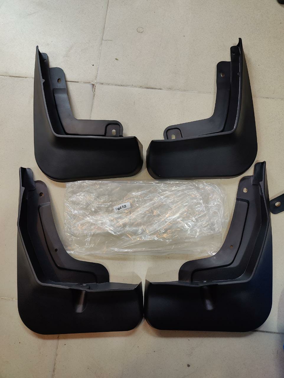 Cherry TIGGO 8 pro Mud Flaps